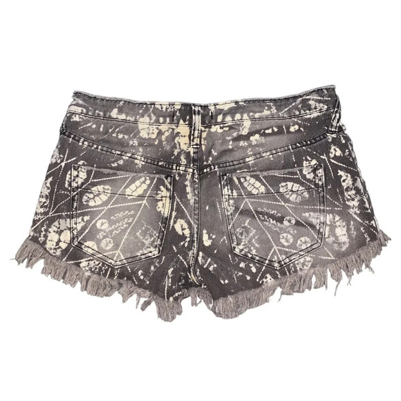 Free People Shibori Cutoff Jean Shorts - Picture 4 of 9